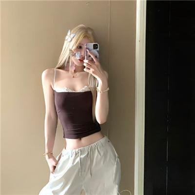 轻拍翻转小魔女